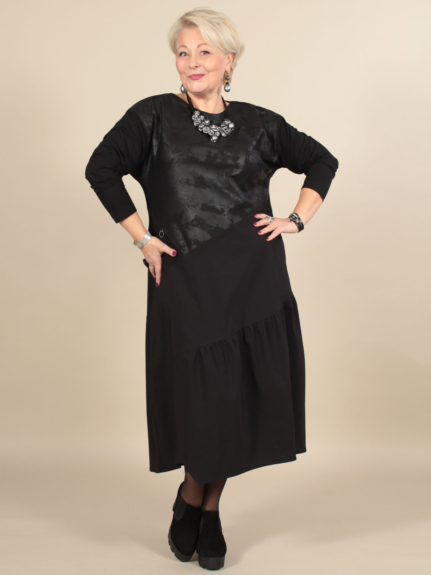 Платья от Nadin